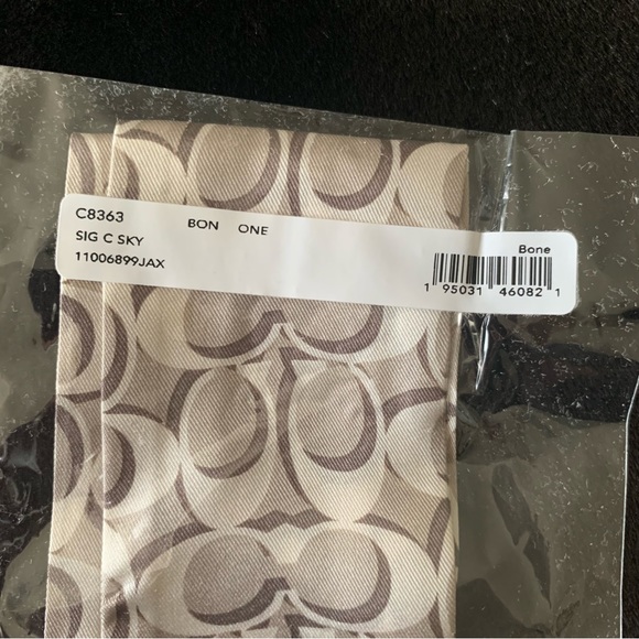 NEW! COACH Signature “C” Silk Twilly Skinny Scarf, Bone/Ivory, Brand New in Bag! - Picture 12 of 16